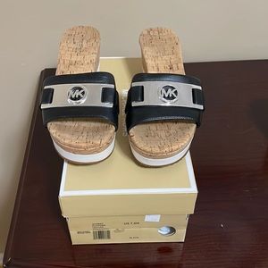 Michael Kors platform sandal black and silver